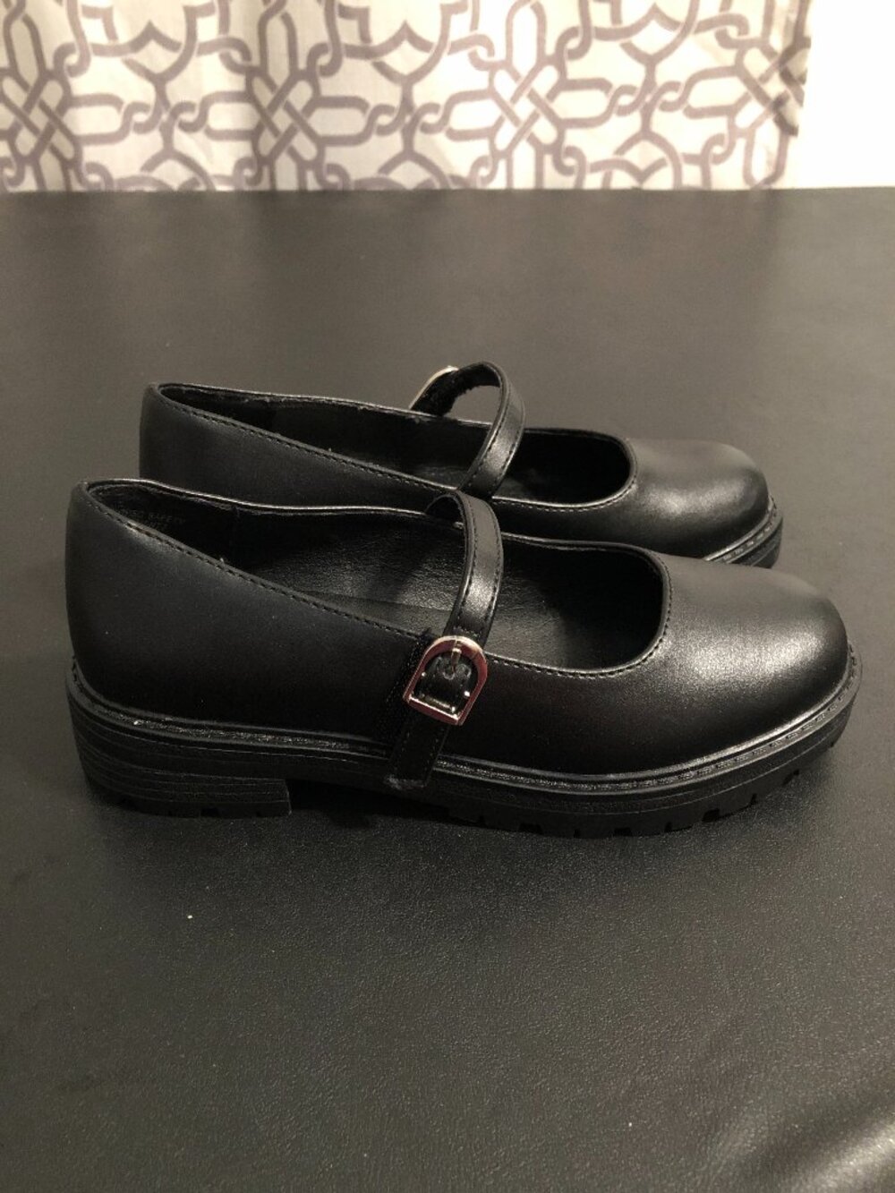 Girls' Soda Gina Shoes Size 13.5